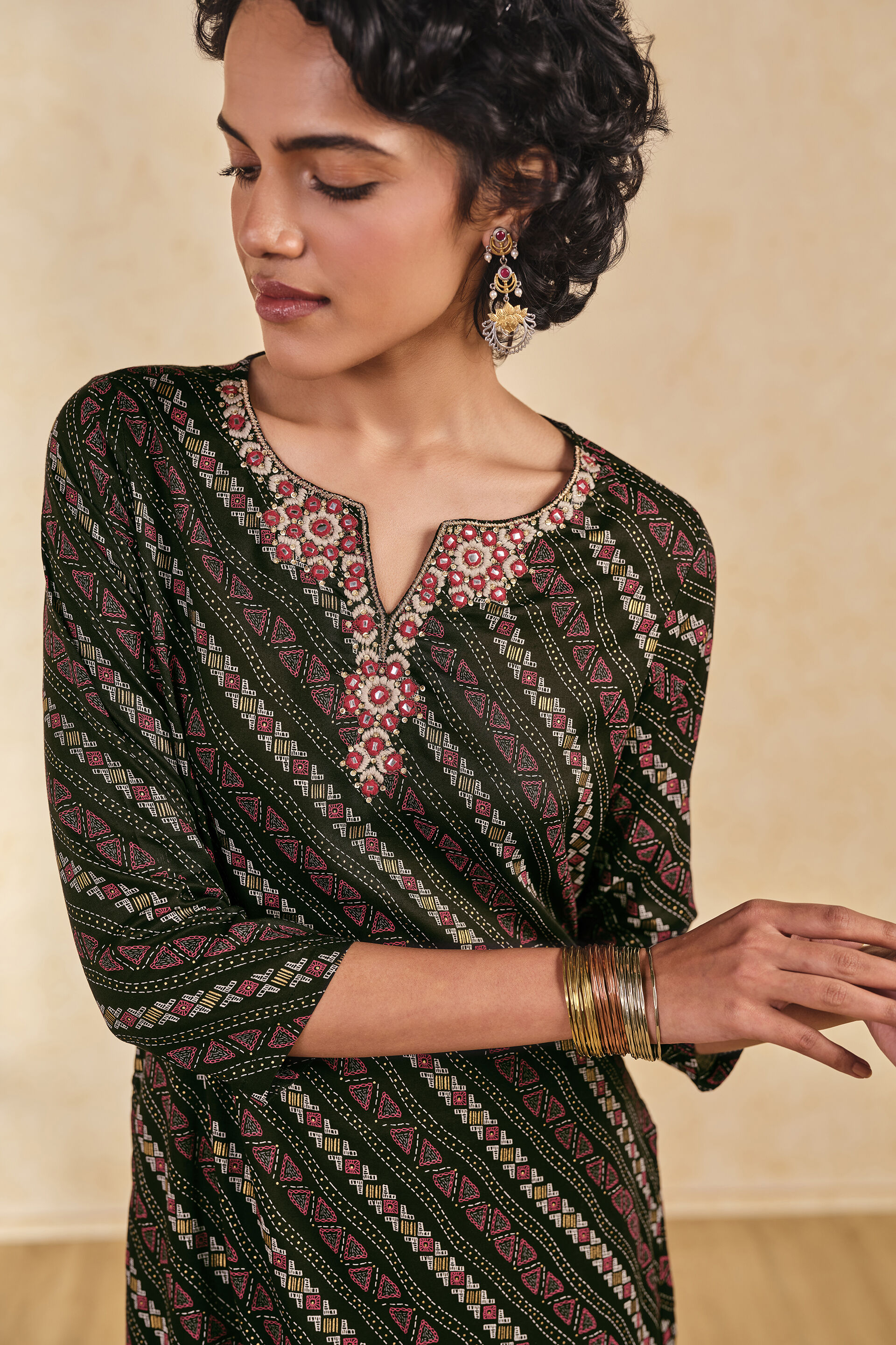 Straight Fit Black Embroidered Kurta, Black, image 5